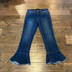 Judy Blue Crop Flare Fit Mid Rise Size 27